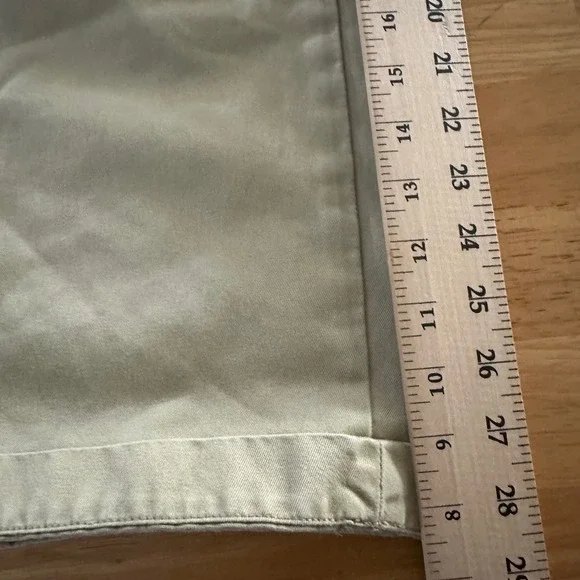 Gap Clean Cut Khaki Chinos Mens 32x30 Tan Cotton Straight Leg Pants - Picture 8 of 10